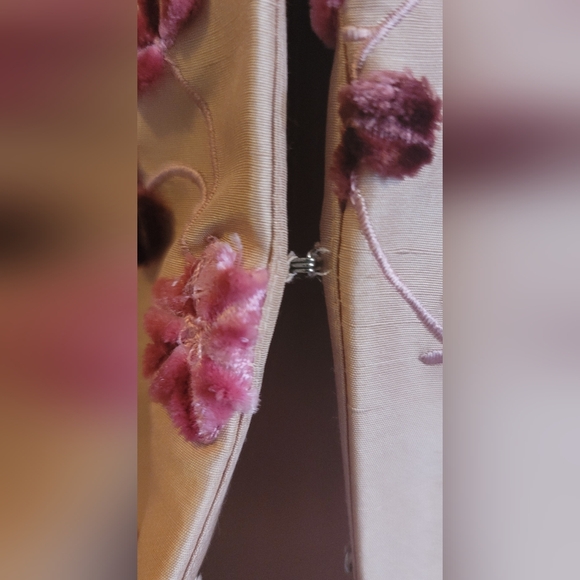 HYPE Vintage Silk Embroidered Dress Coat, Mauve/Wine/Pink, Size Large - Picture 14 of 15